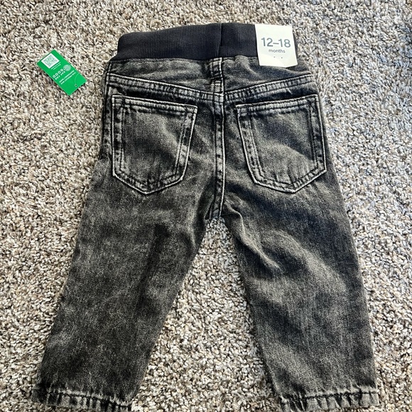 NWT, Gap Toddler Pull-On Slim Jeans, 12-18 months. - Picture 2 of 2